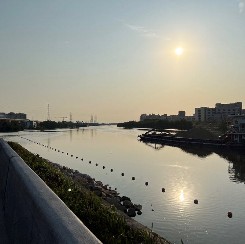 🇨🇳何乐 post 2