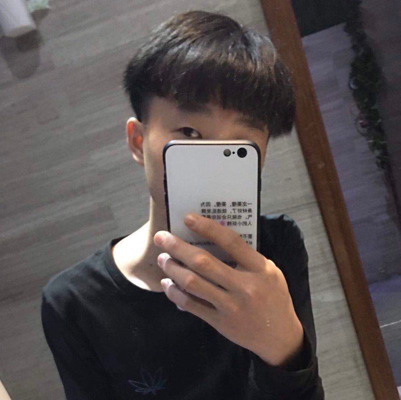 📱📱